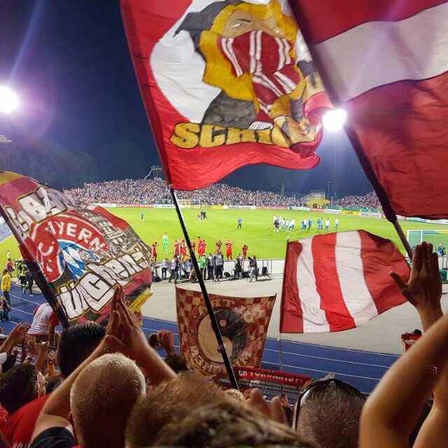 Vom Spiel FC Carl Zeiss Jena gegen FC Bayern München am 19. August 2016